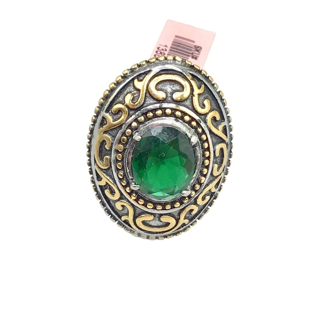 Two Tones Silver & Gold Ring Size 8 Green Glass Stone Ornate Design Oval Shaped